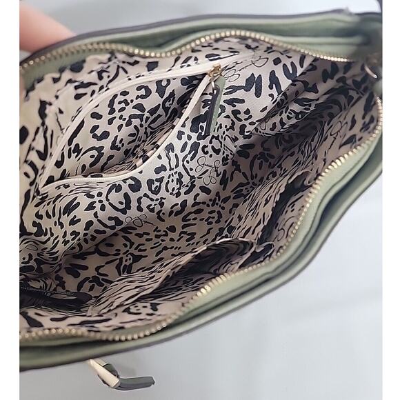 Jessica Simpson Medium SABRINA PURSE WOMENS OLIVE LODEN GREEN EUC - Picture 4 of 9